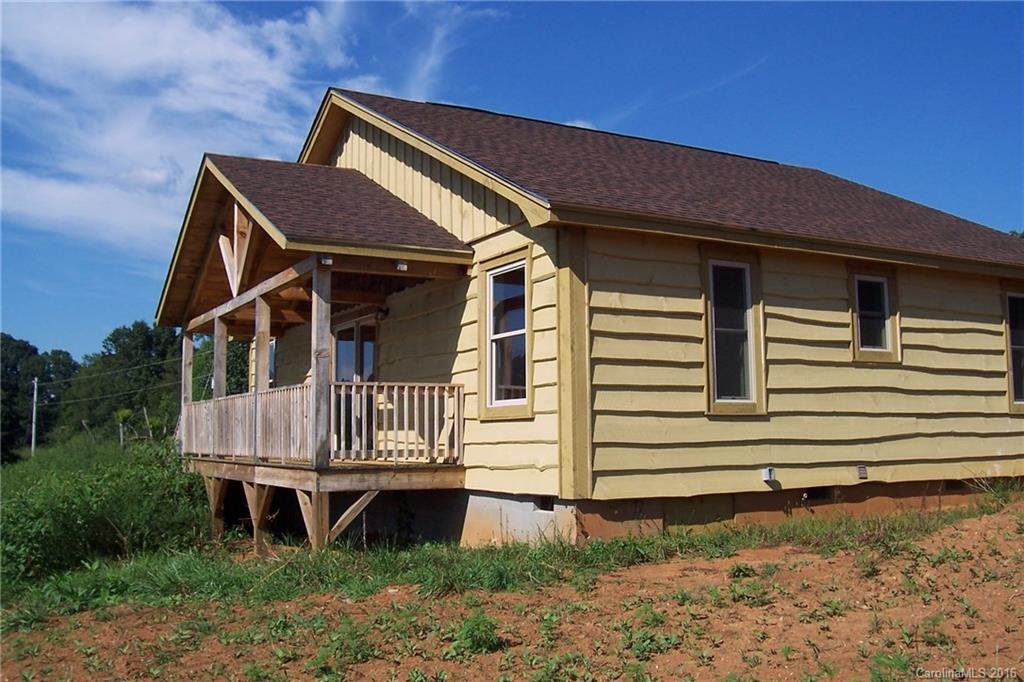 Property image 1 at 149 Bronco Way, Waynesville, NC 28785