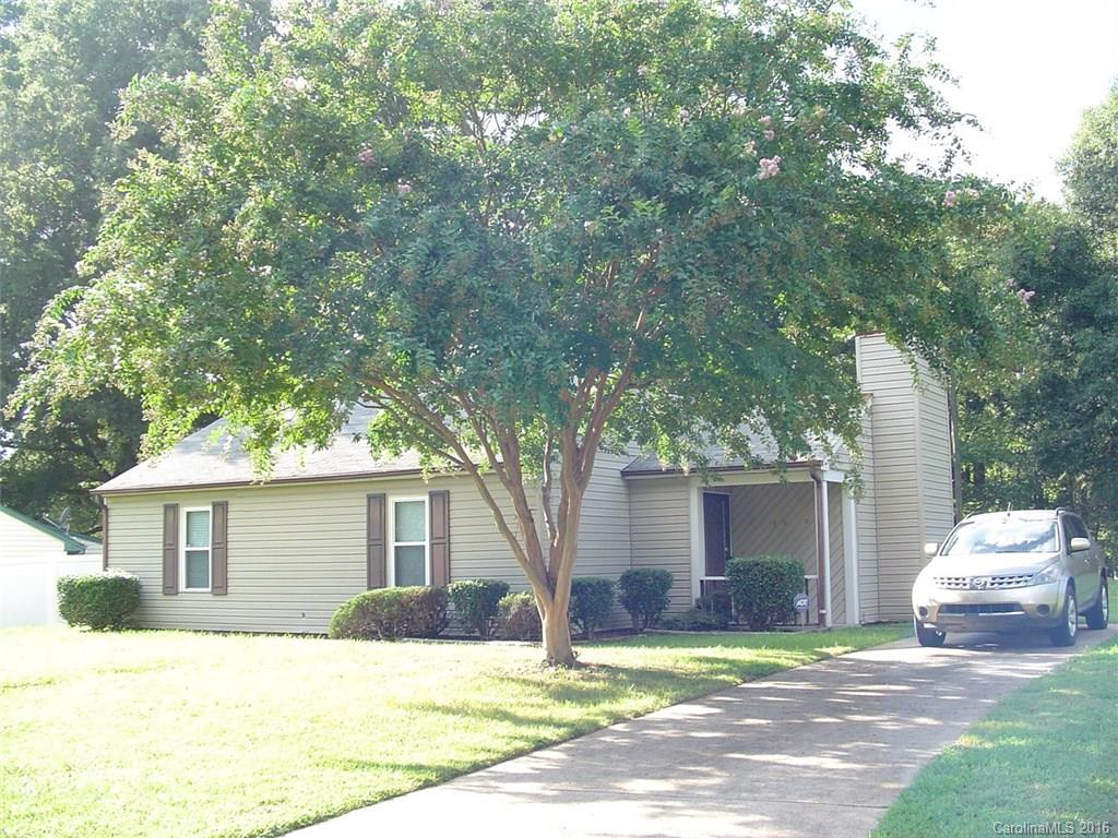 Property image 1 at 6913 Delta Lake Drive, Charlotte, NC 28215