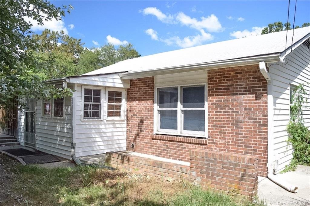 Property image 1 at 88 Stewart Street, Asheville, NC 28806