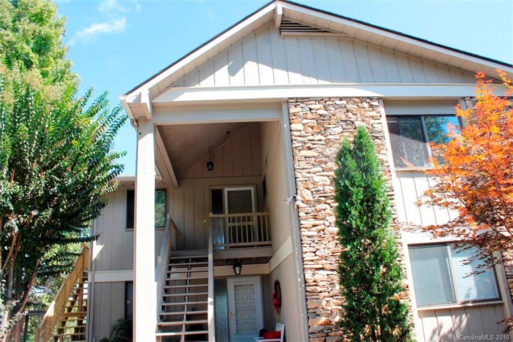 Property image 1 at 522 Davis Mountain Road, Laurel Park, NC 28739