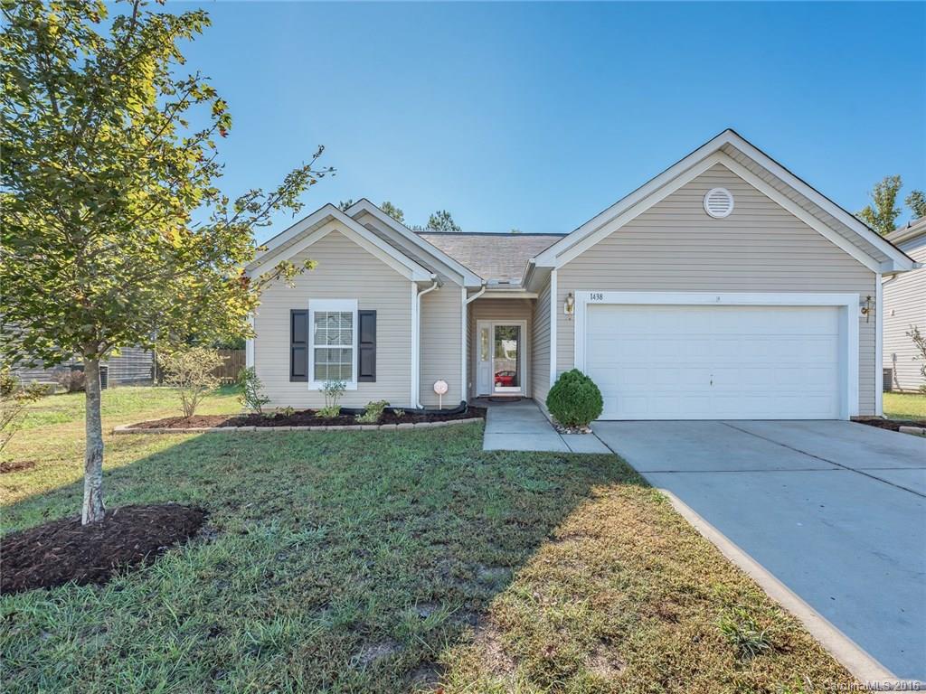 1438 Hyacinthia Lane