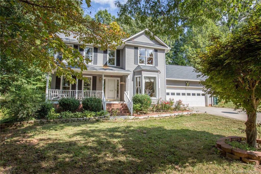 109 Carabelle Circle