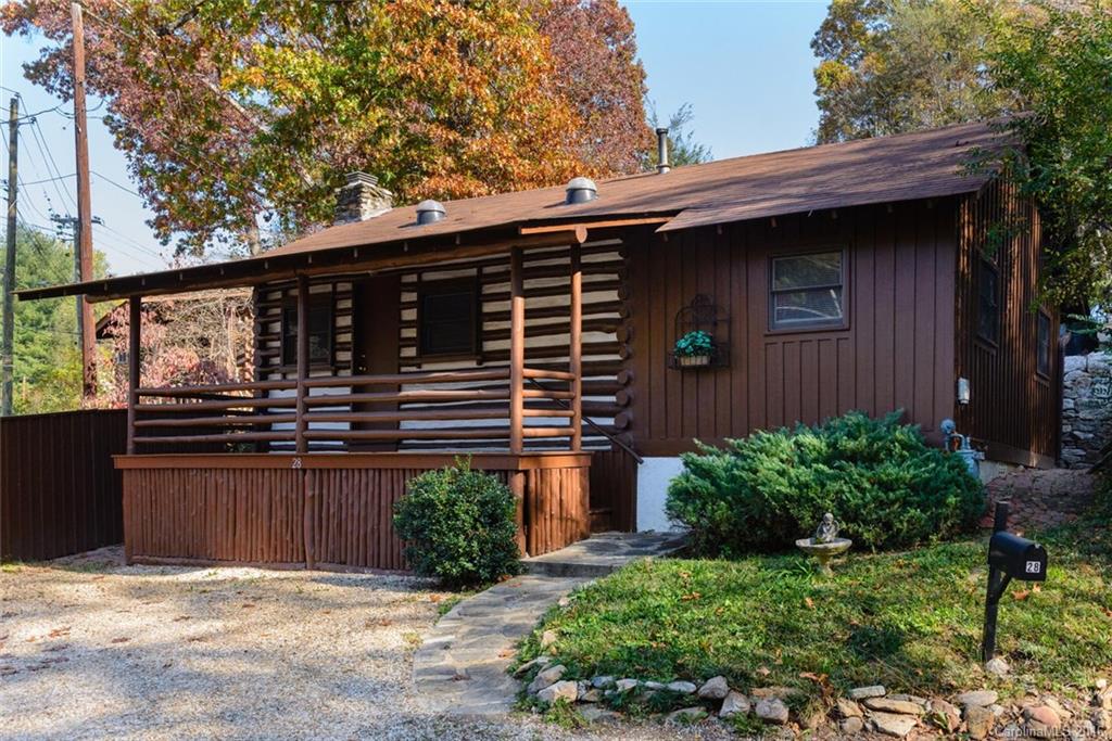 Property image 1 at 28 Rhododendron Drive, Asheville, NC 28805
