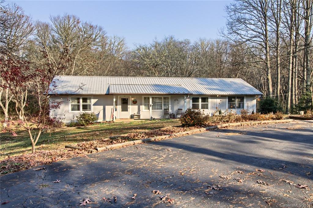 Property image 1 at 4085 Turnpike Road, Horse Shoe, NC 28742