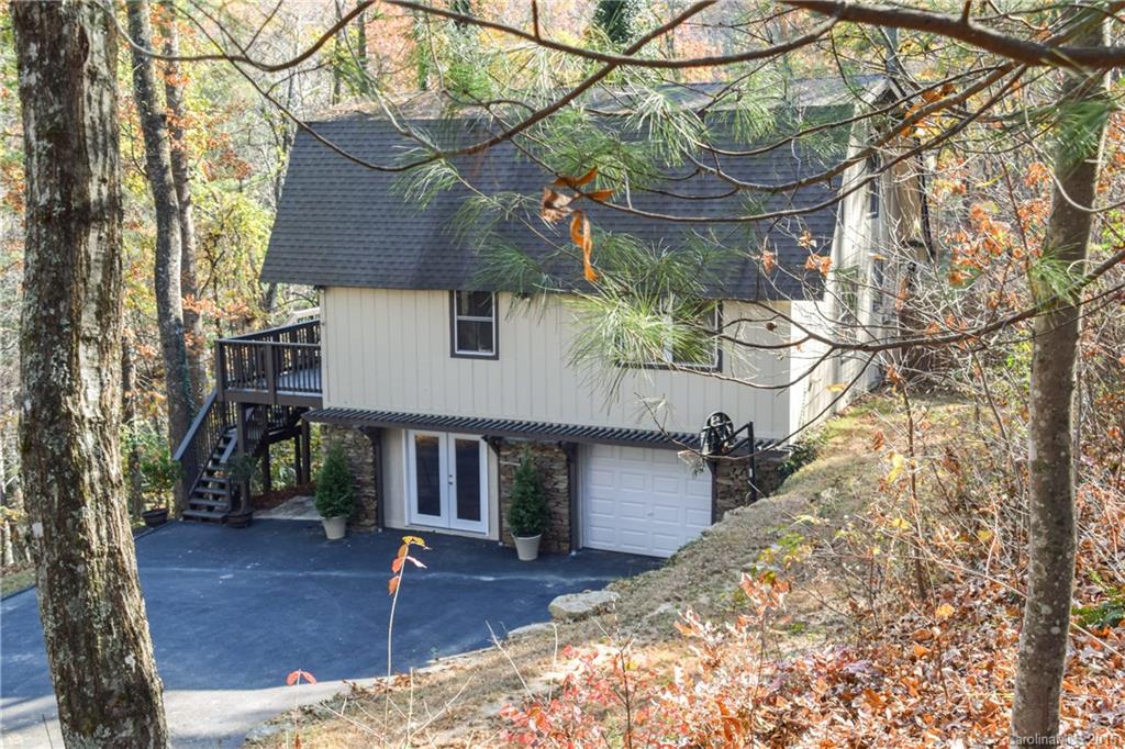 Property image 1 at 93 Foster Hill Drive, Hendersonville, NC 28739