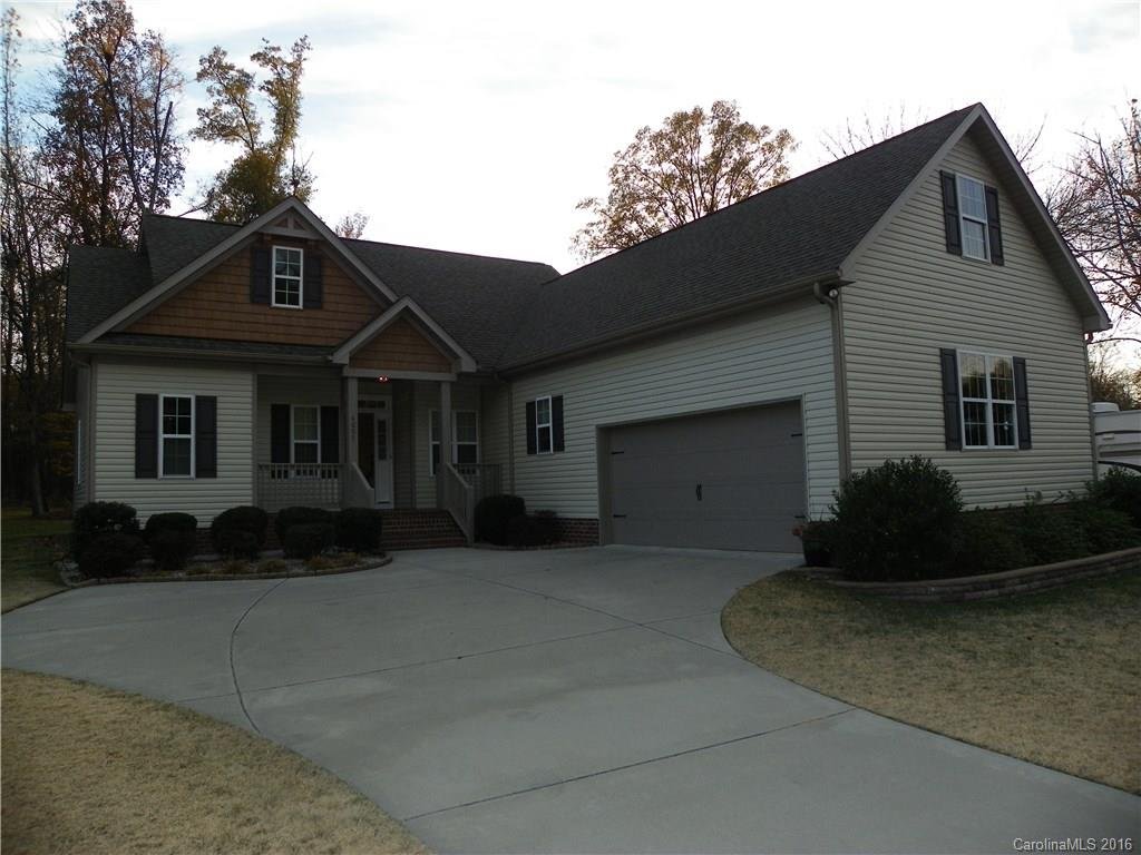 Property image 1 at 4007 Harrisburg Drive, Harrisburg, NC 28075
