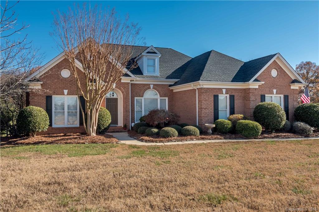 Property image 1 at 1009 Nickalaus Drive, Matthews, NC 28104