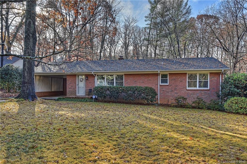 Property image 1 at 332 Beverly Circle, Charlotte, NC 28270