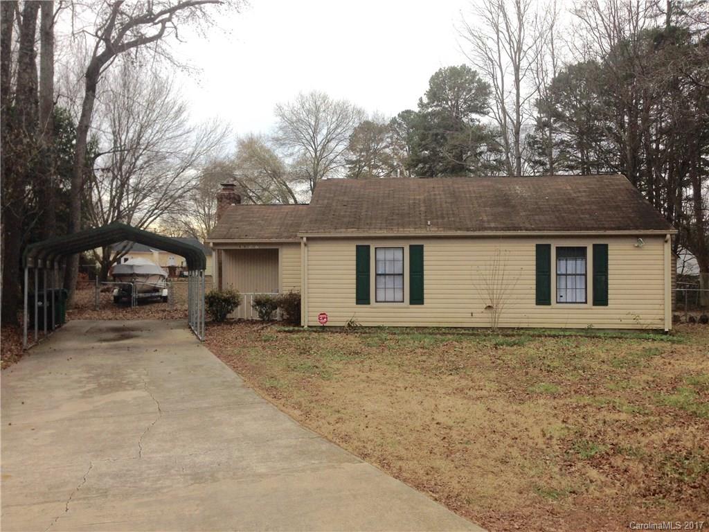 Property image 1 at 6807 North Ridge Court, Charlotte, NC 28215