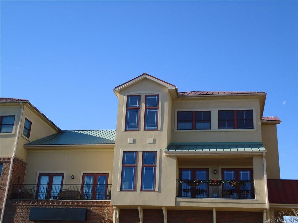 Property image 1 at 475 S Church Street, Hendersonville, NC 28792