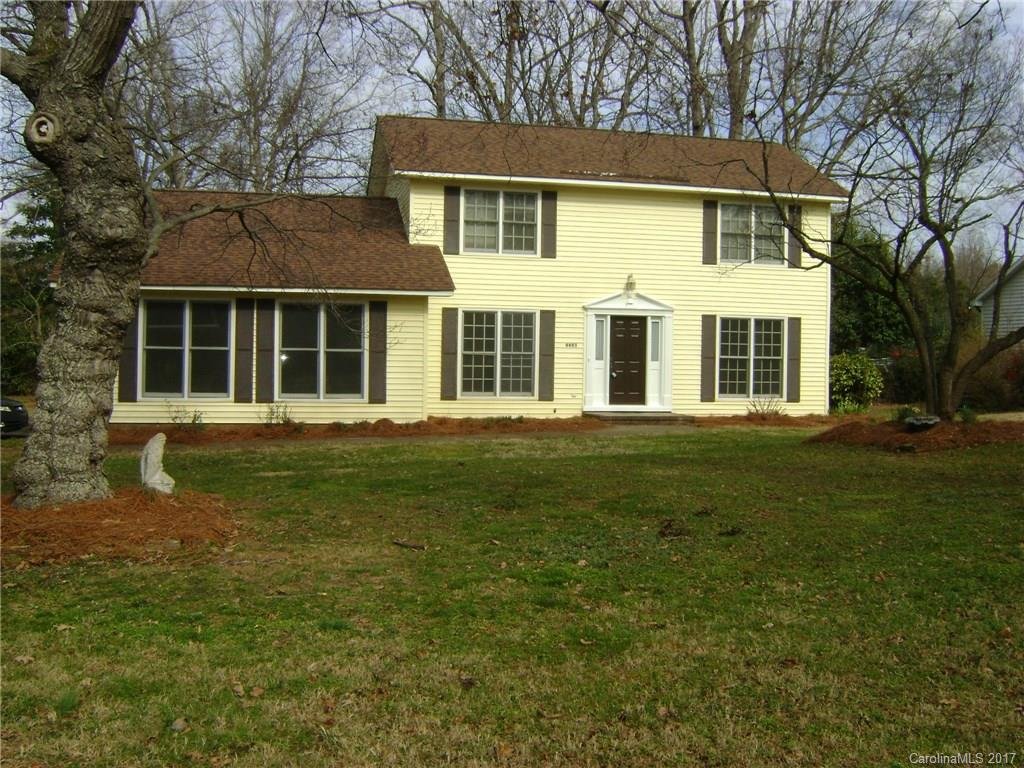 Property image 1 at 4403 Oak Lane, Charlotte, NC 28213