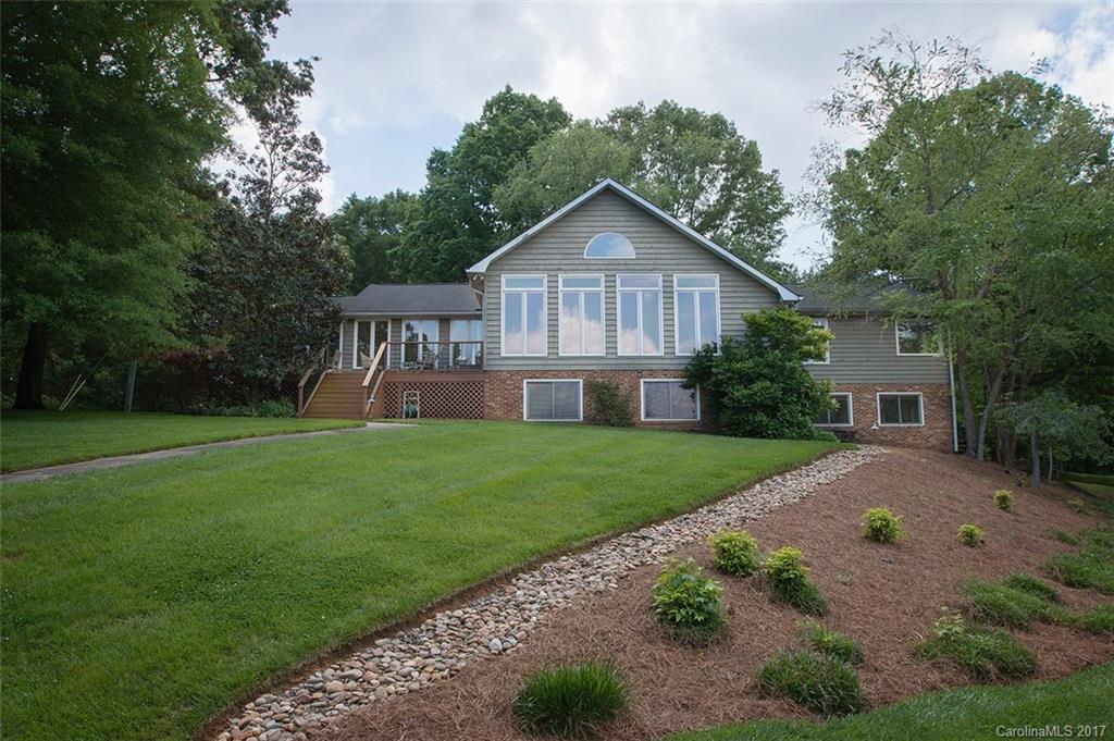 3138 Lake Wylie Drive