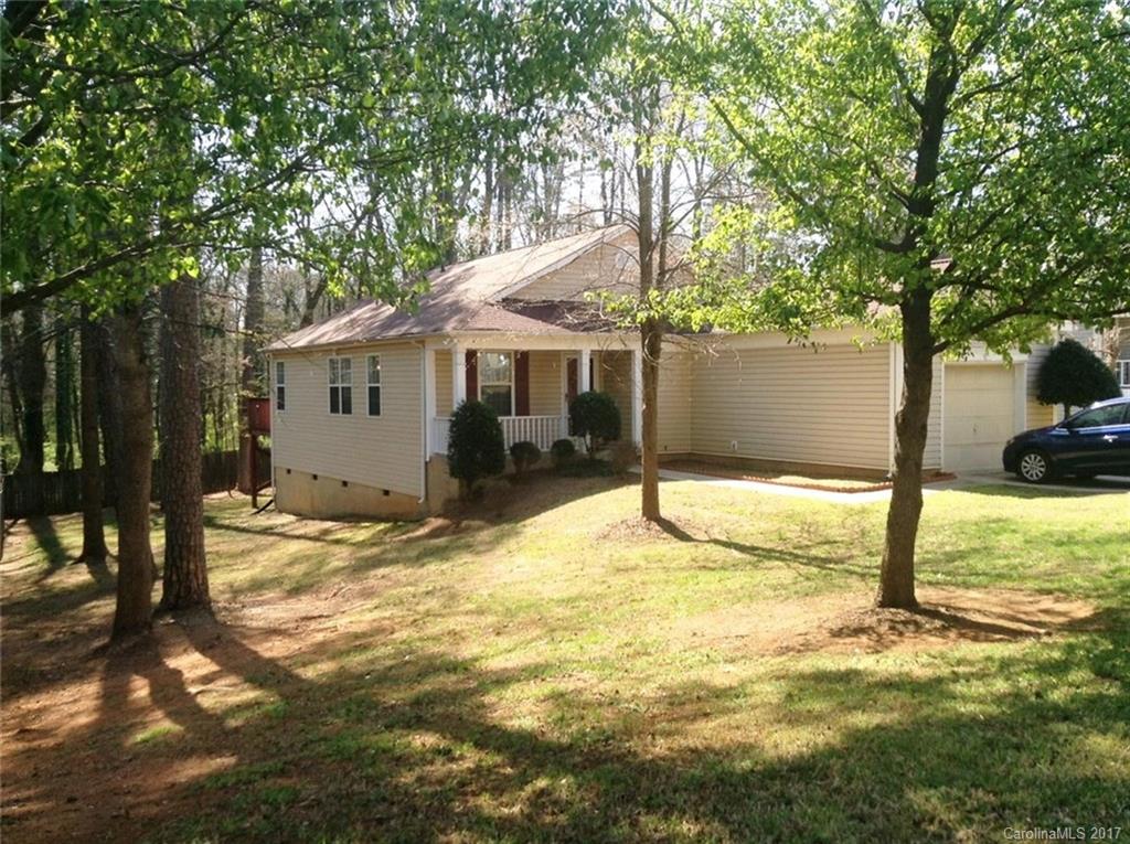 Property image 1 at 5400 Grenelefe Village Road, Charlotte, NC 28269