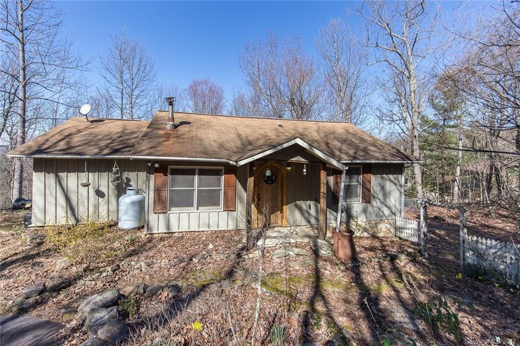 Property image 1 at 144 Farside Drive, Hendersonville, NC 28739