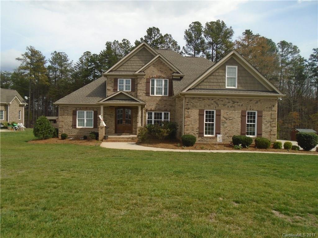 Property image 1 at 136 Orchard Farm Lane, Mooresville, NC 28117