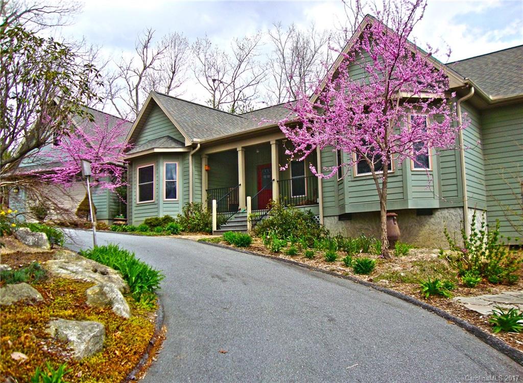 Property image 1 at 144 Willow Run Lane, Zirconia, NC 28790