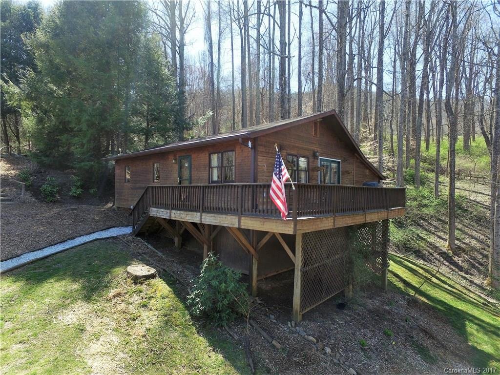 Property image 1 at 136 Echo Drive, Waynesville, NC 28786