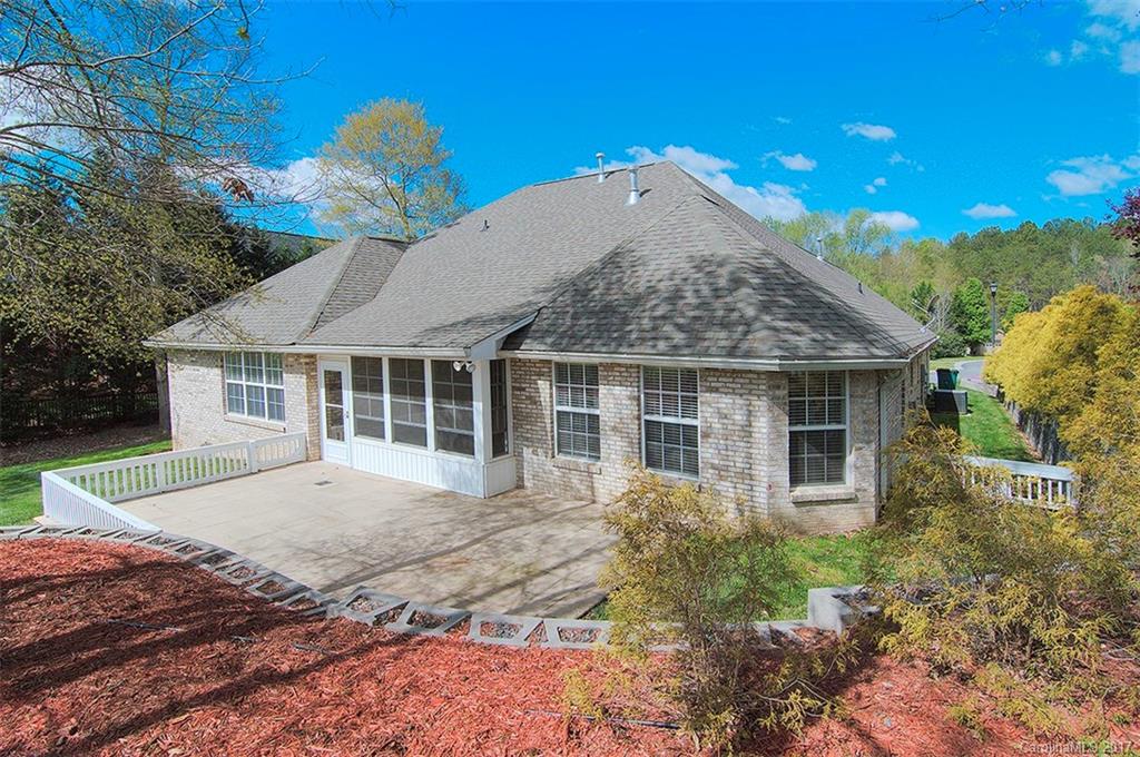 Property image 3 at 1132 Blowing Rock Cove, Fort Mill, SC 29708