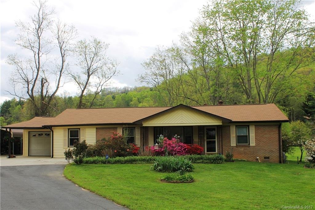 Property image 1 at 130 Moody Street, Hendersonville, NC 28739