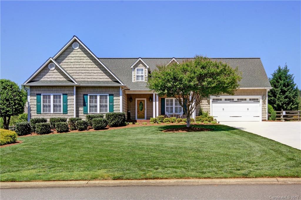 Property image 1 at 138 Gibbs Road, Mooresville, NC 28117