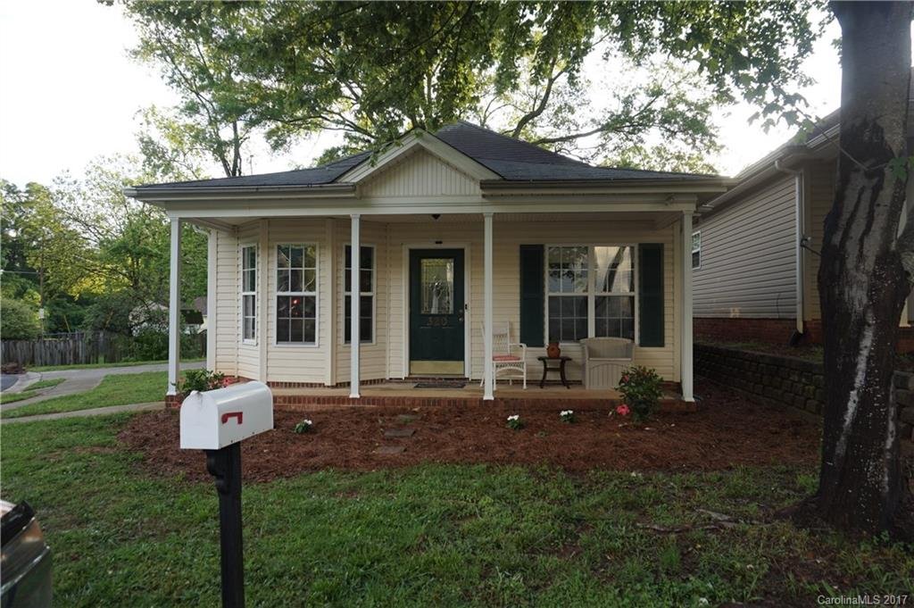 Property image 1 at 320 Cassidy Lane, Mooresville, NC 28115