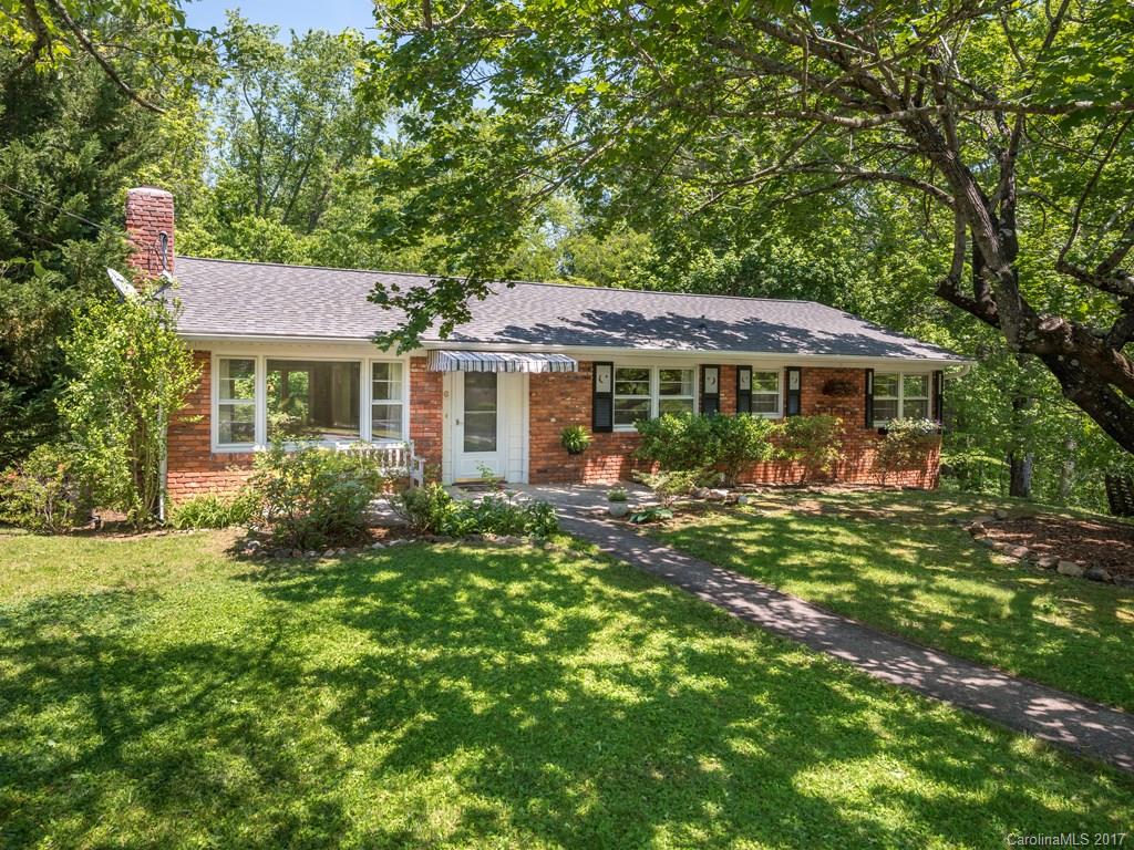 Property image 1 at 6 Governors Court, Asheville, NC 28805