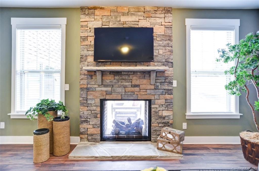 Property image 1 at 10127 Michael Crossing Drive, Charlotte, NC 28213