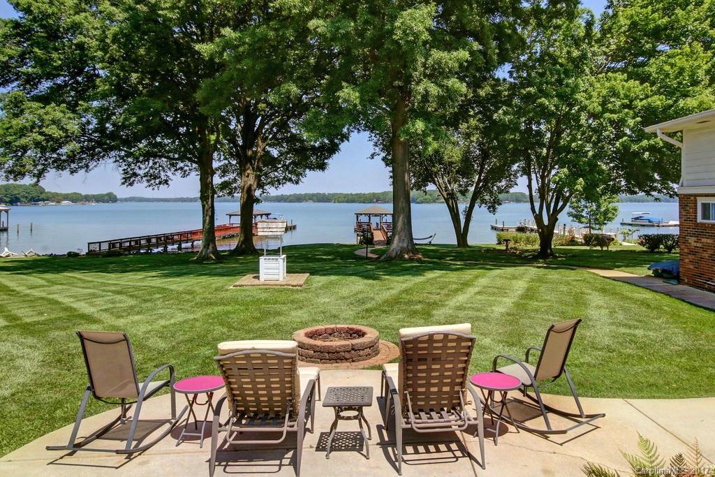 703 Isle Of Pines Road