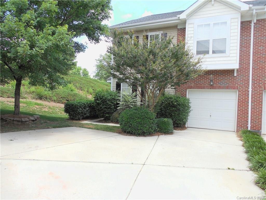 Property image 1 at 10968 Princeton Village Drive, Charlotte, NC 28277
