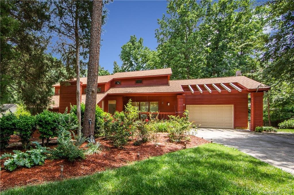 Property image 1 at 8722 Lorraine Drive, Charlotte, NC 28270