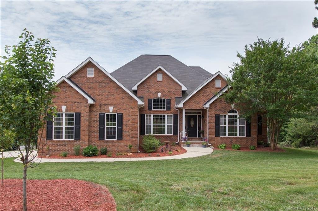 Property image 1 at 2595 Camelia Pointe Drive, Sherrills Ford, NC 28673