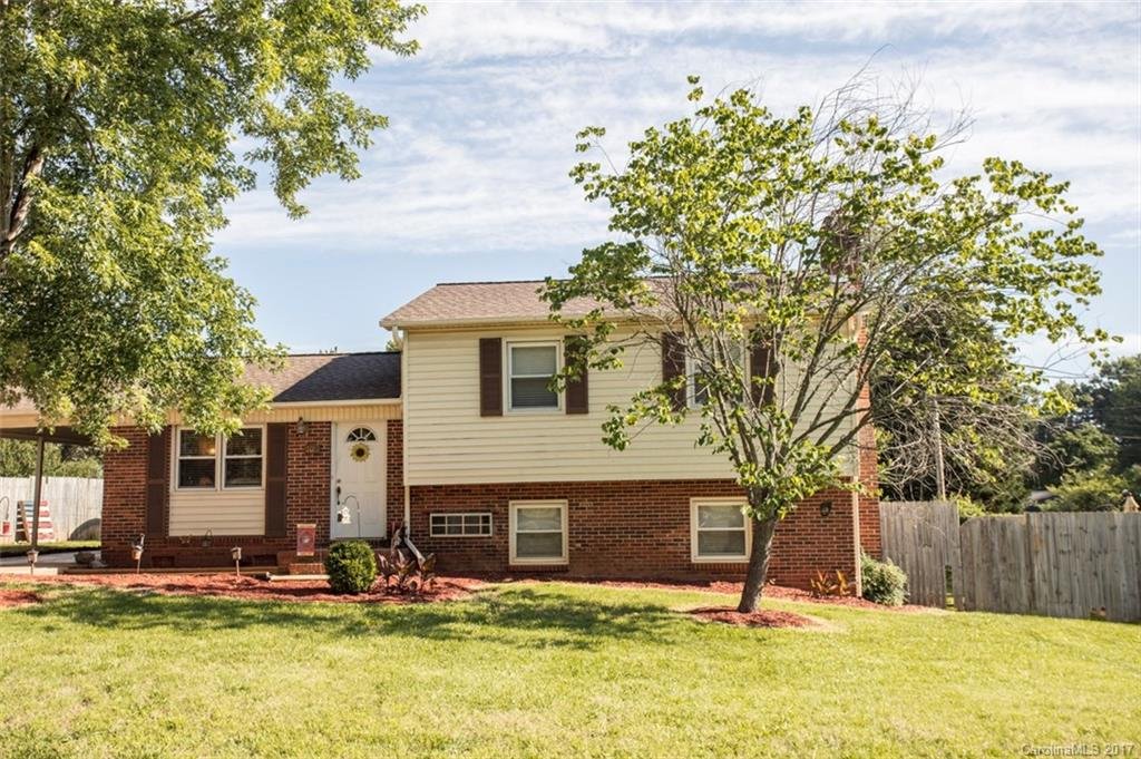 Property image 1 at 107 Pineview Court, Statesville, NC 28625