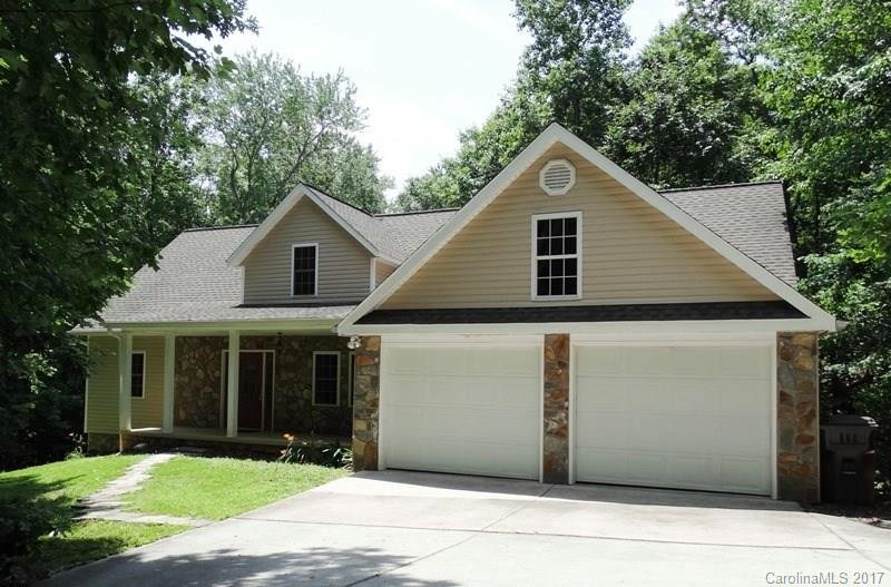 Property image 1 at 103 Creekside Lane, Hildebran, NC 28637