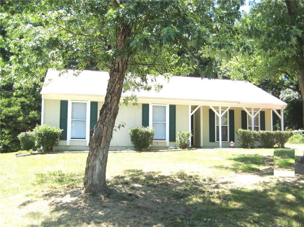 Property image 1 at 6824 Ridge Court, Charlotte, NC 28215