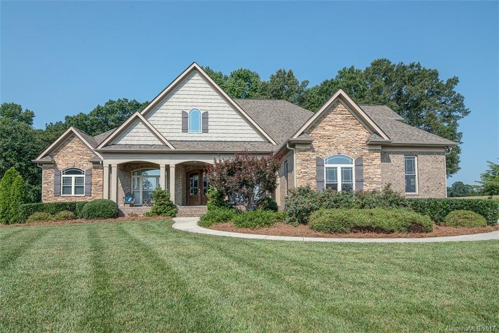 3004 Christian Court