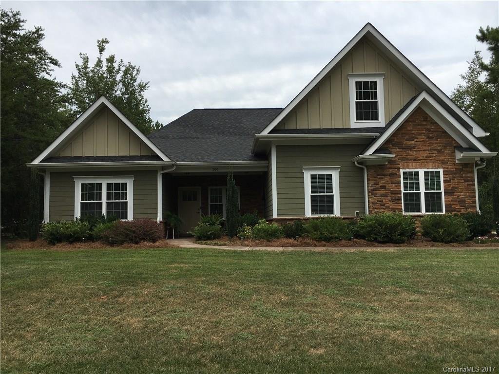 Property image 1 at 399 Ponderosa Circle, Mooresville, NC 28117