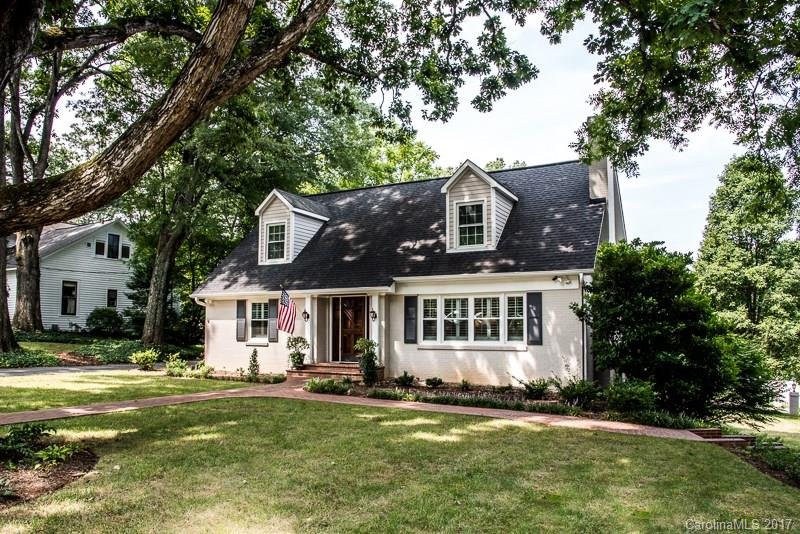 Property image 1 at 327 9th Street, Hickory, NC 28601