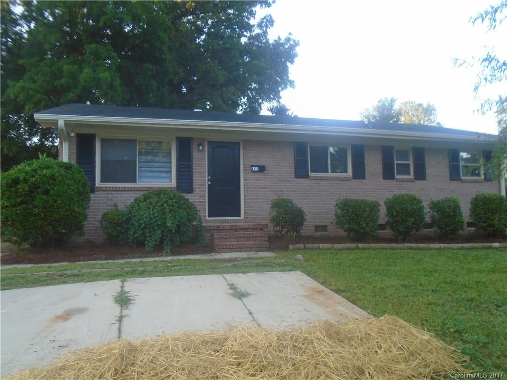 Property image 1 at 4312 Colebrook Road, Charlotte, NC 28215