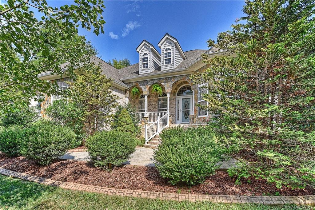 Property image 1 at 20216 Biscayne Drive, Cornelius, NC 28031