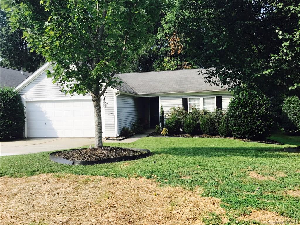 Property image 1 at 812 Morning Glory Drive, Charlotte, NC 28213