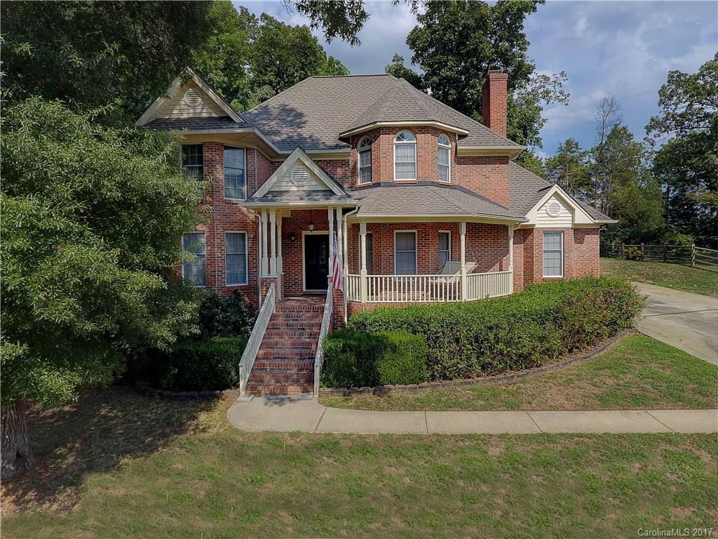 1836 Shorewood Drive