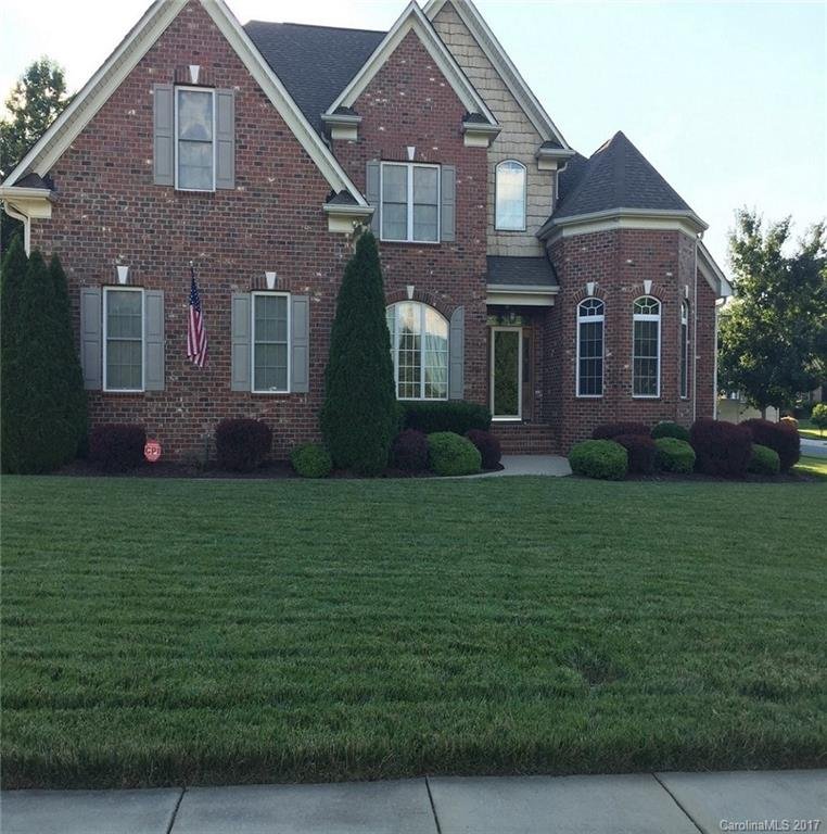 Property image 1 at 100 Daniel Efird Drive, Mount Holly, NC 28120