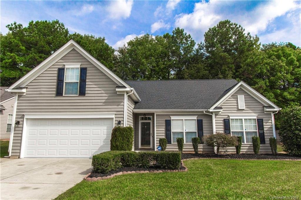 Property image 1 at 8402 Newfane Road, Charlotte, NC 28269