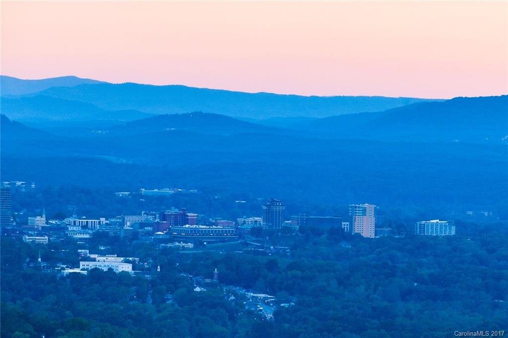 Property image 1 at 170 Villa Nova Drive, Asheville, NC 28804