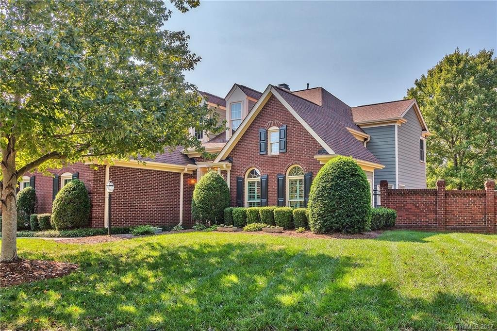 Property image 1 at 10532 Pullengreen Drive, Charlotte, NC 28277