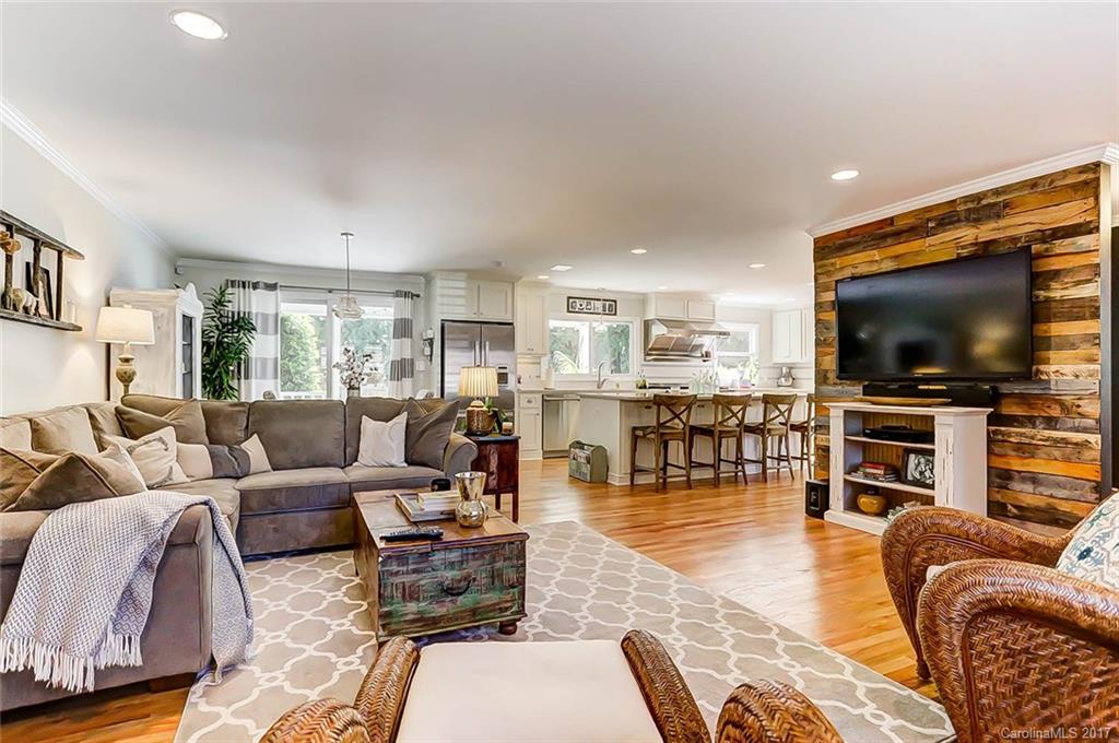 Property image 1 at 4358 Old Saybrook Court, Charlotte, NC 28211