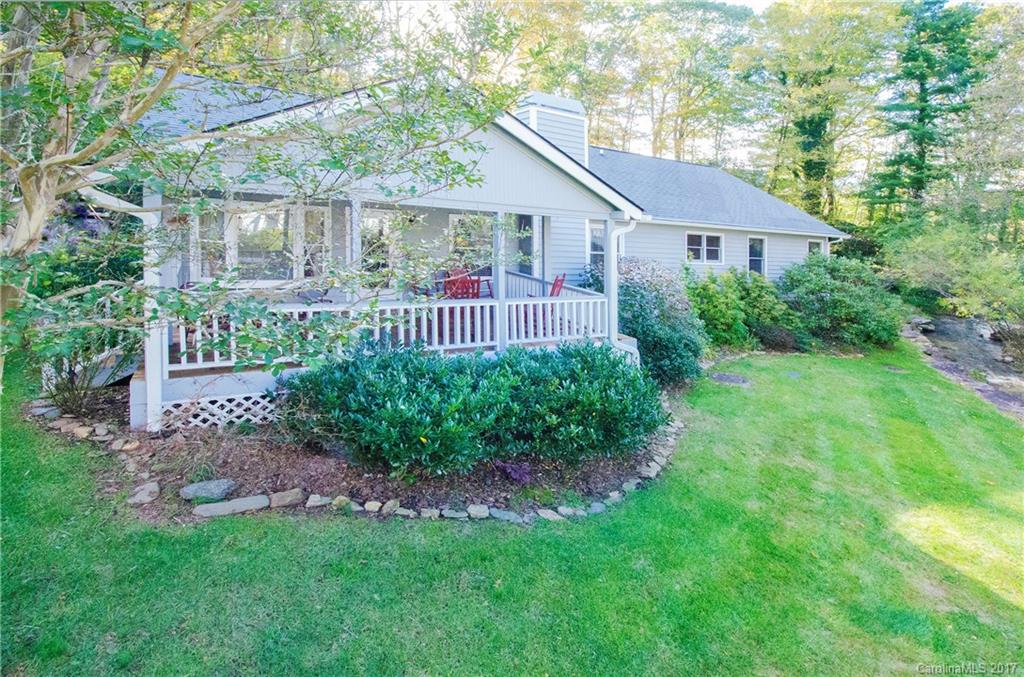 Property image 1 at 2 Llama Vista Court, Black Mountain, NC 28711