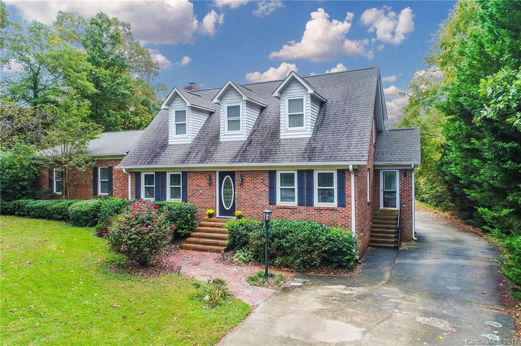 1539 Woodcroft Drive