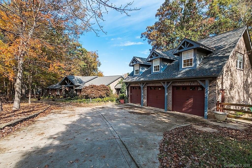 Property image 1 at 2709 Valley Farm Road, Waxhaw, NC 28173