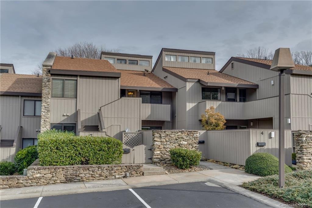 Property image 1 at 7 Lakemoor Lane, Hendersonville, NC 28739